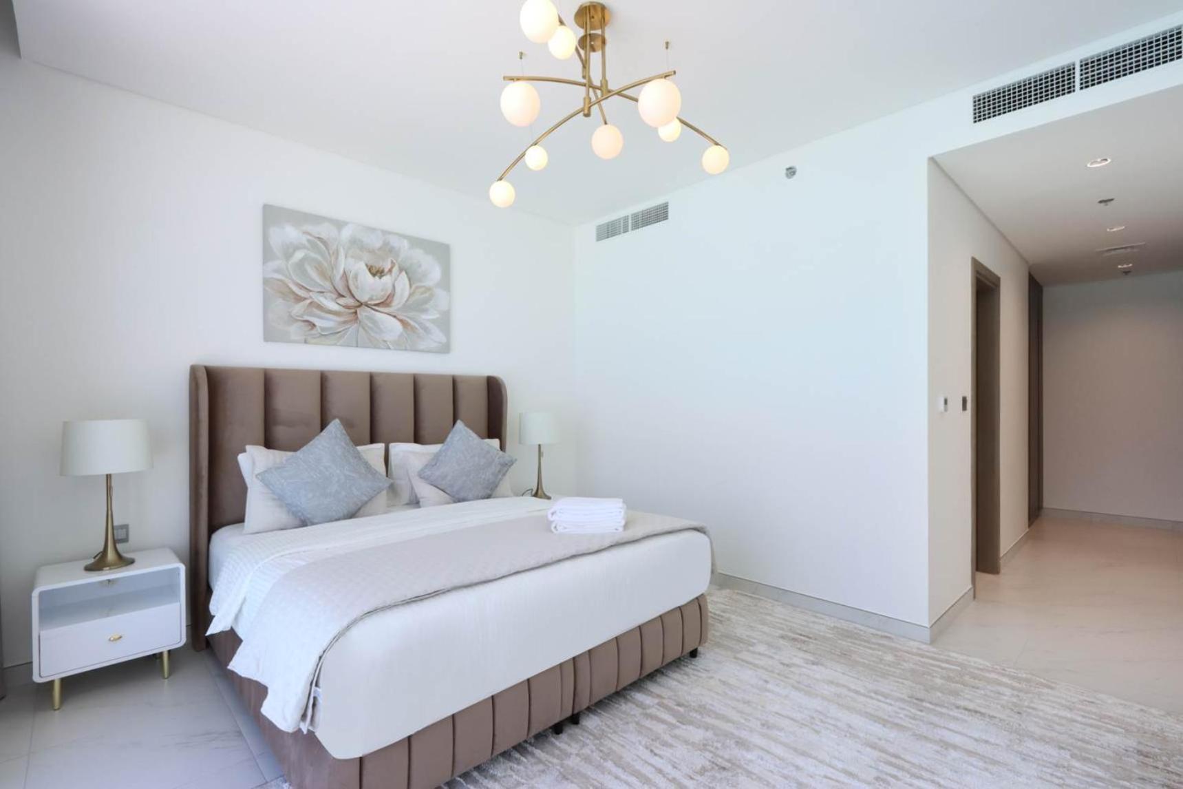 Apartment Lagoonview 2br District One Dubai