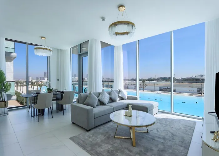 Lagoonview 2Br District One
